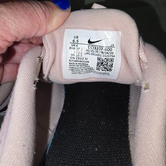 NIKE Revolution pink Size 6.5 - Picture 4 of 4